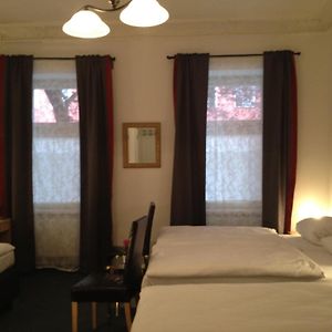 Dreibettzimmer